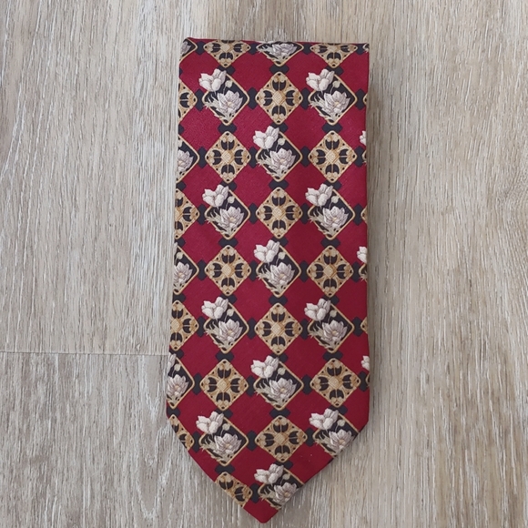 Valentino Other - Vintage Valentino Cravatte 100% Silk Necktie
